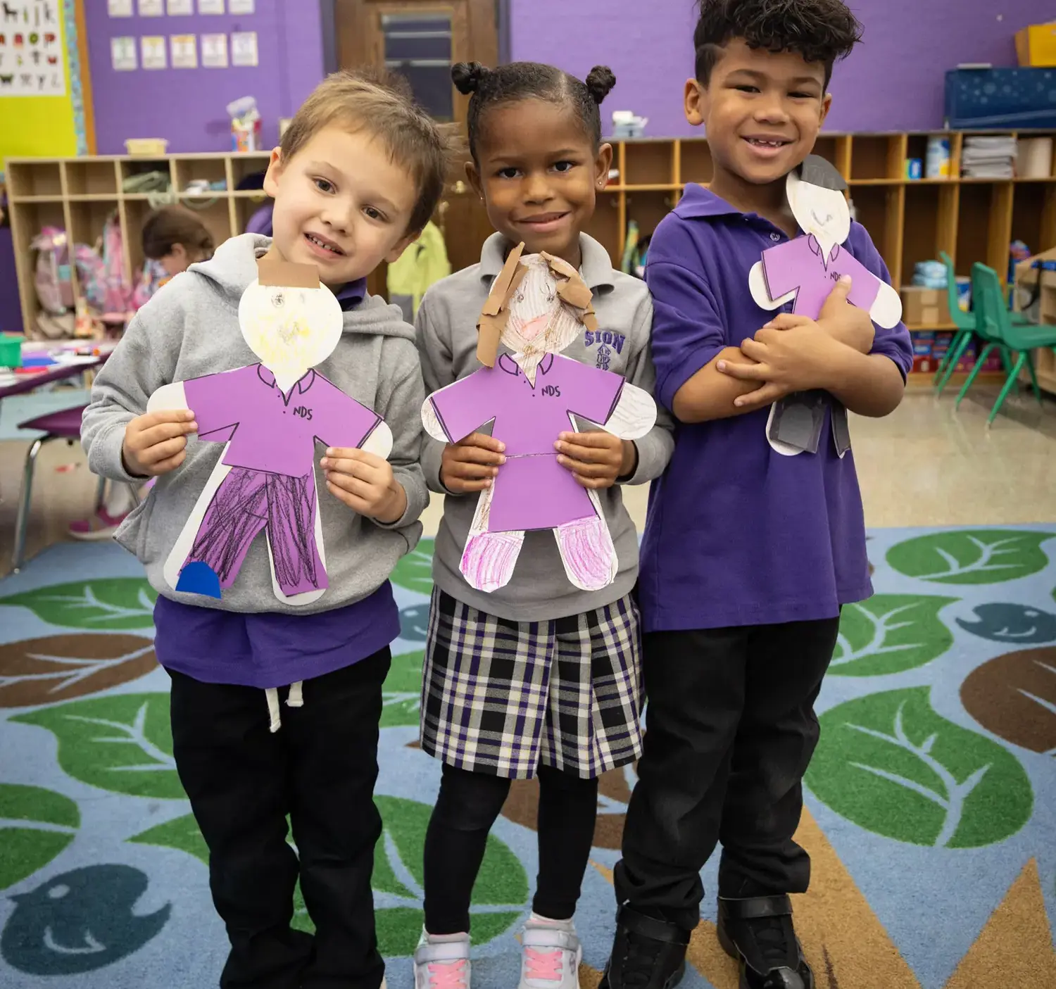 Private school, well-connected community, willing to help each other, sense of belonging, feels like family, inquire about our school, visit Notre Dame de Sion, interested in applying
