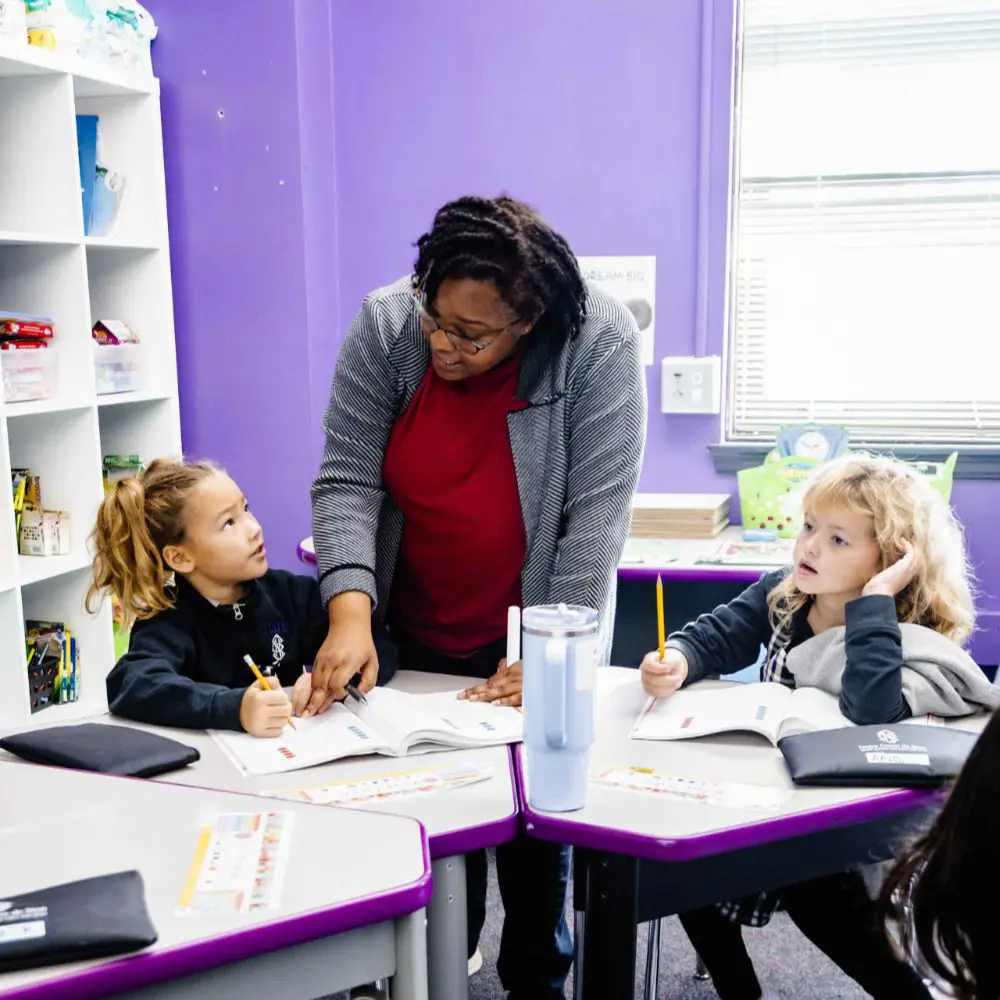 Personalized education, small class sizes, welcoming community, academic rigor, love for learning, diverse community, supportive environment, knows your name